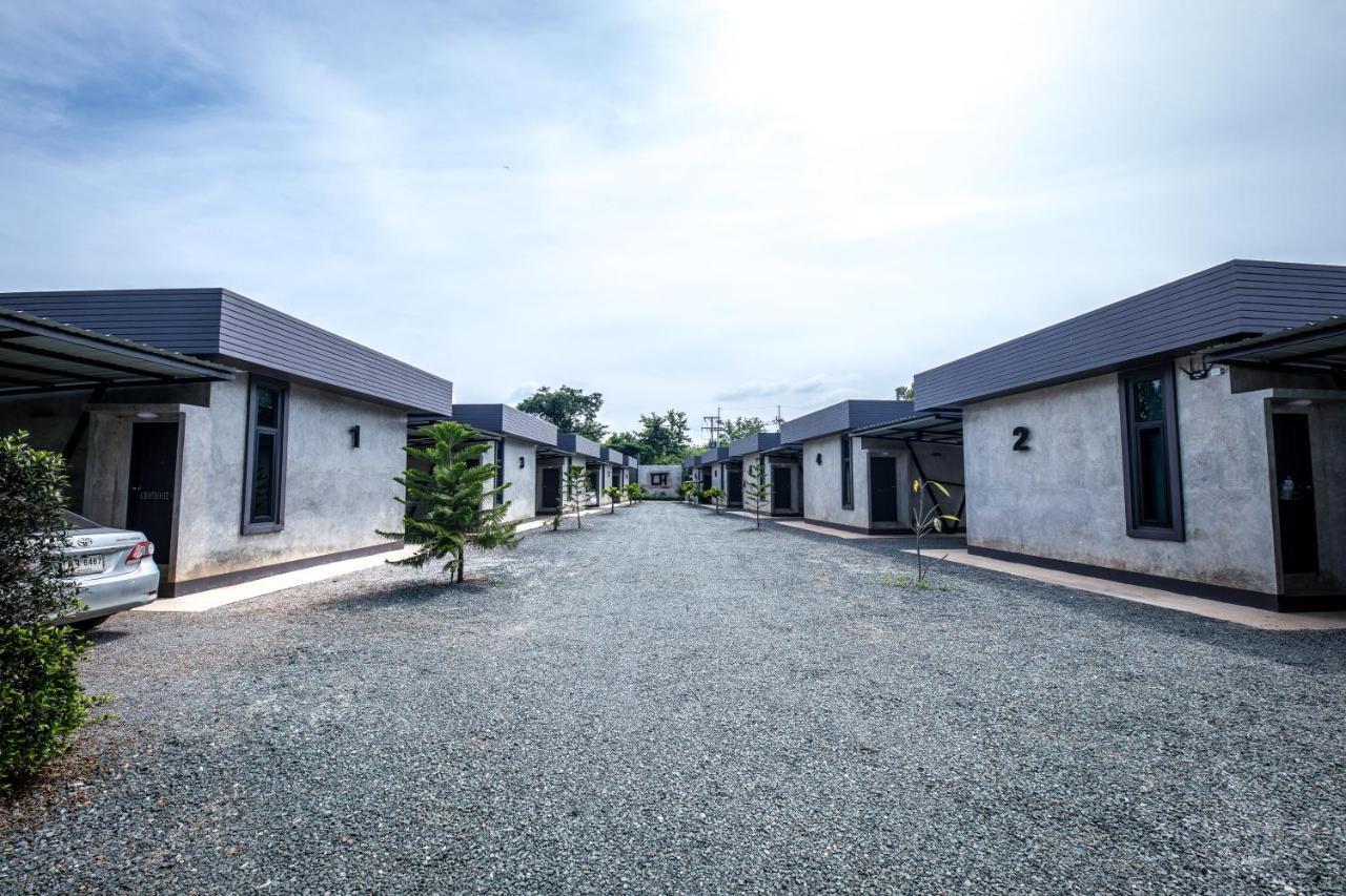 The Loft House Sakaeo Watthana Nakhon Exterior foto